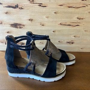 Boutique by Corkys Wedges